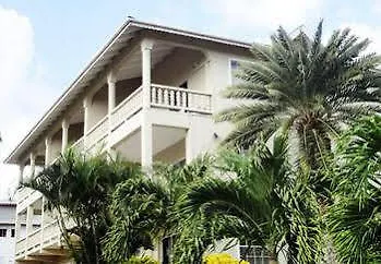 ** Hotel Island Inn Apartments Richmond Saint Vincent and the Grenadines